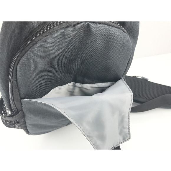 WATERFLY Black Nylon Sling Bag Backpack Crossbody Chest Pack Outdoor‎ Travel - Picture 9 of 16